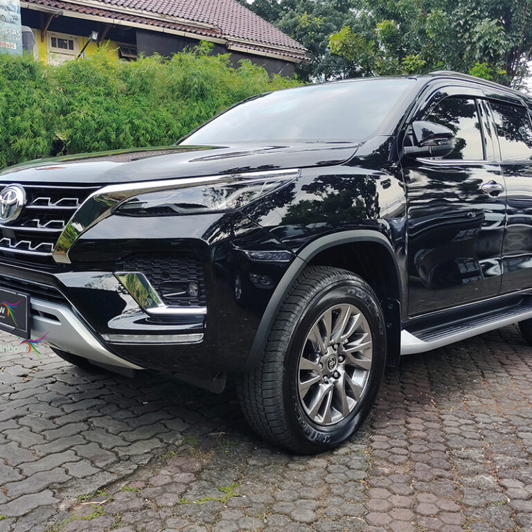 Sewa Mobil Fortuner