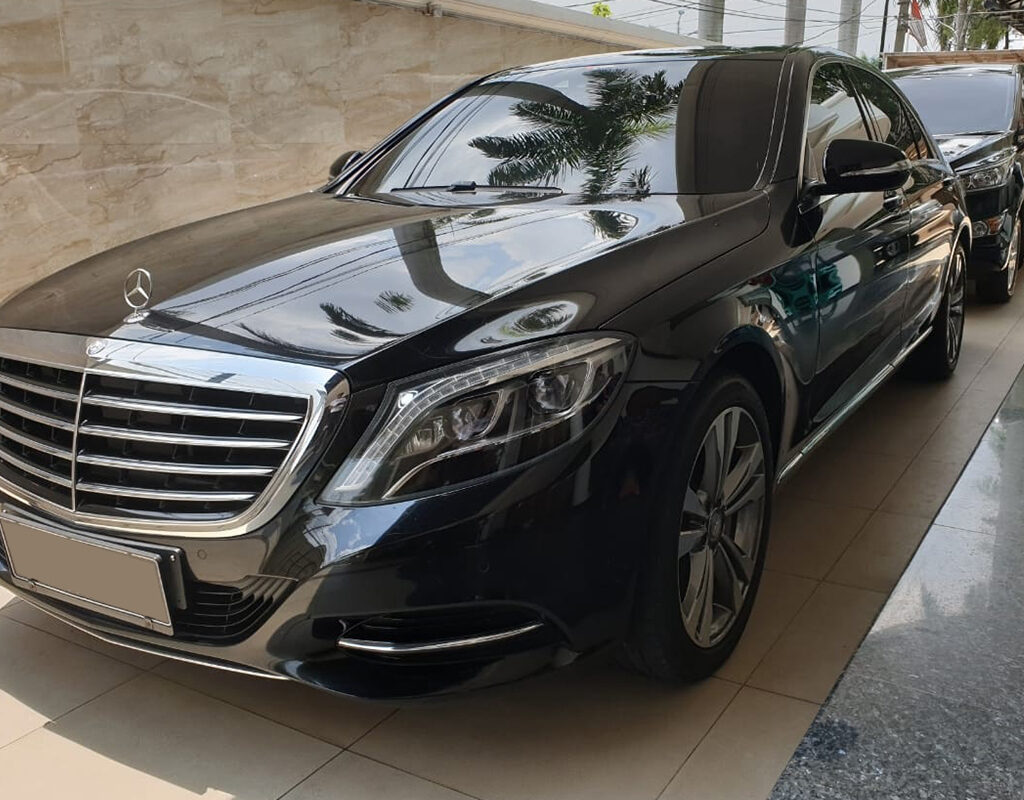 Sewa Mobil Mercedes Benz S 400