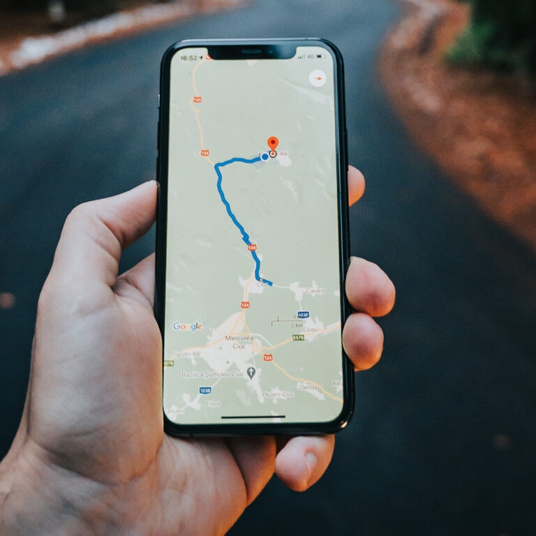 Navigasi Tanpa Bingung, Aplikasi GPS Terbaik untuk Perjalanan Anda